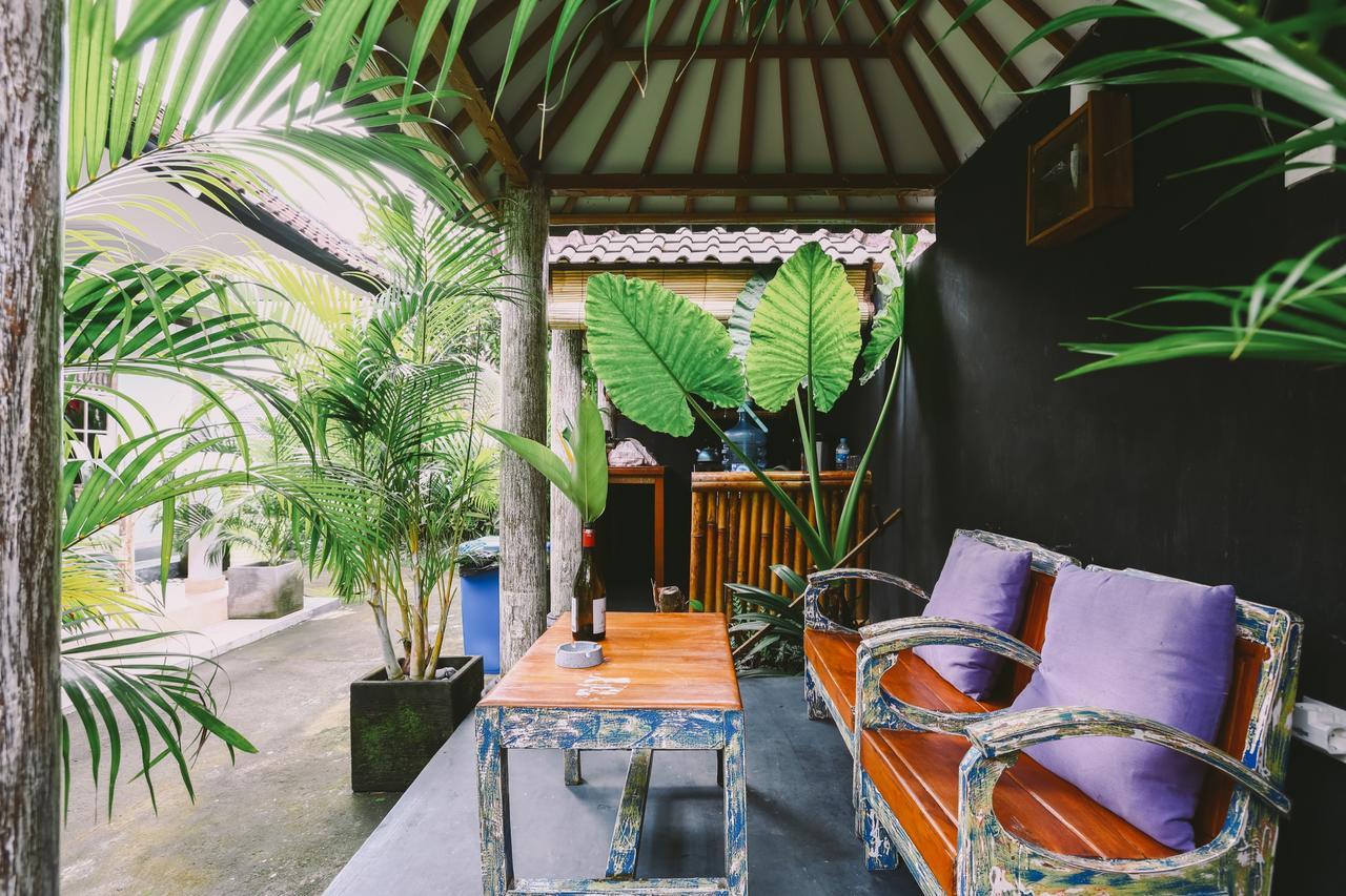 Swan House Canggu Hotell Exteriör bild