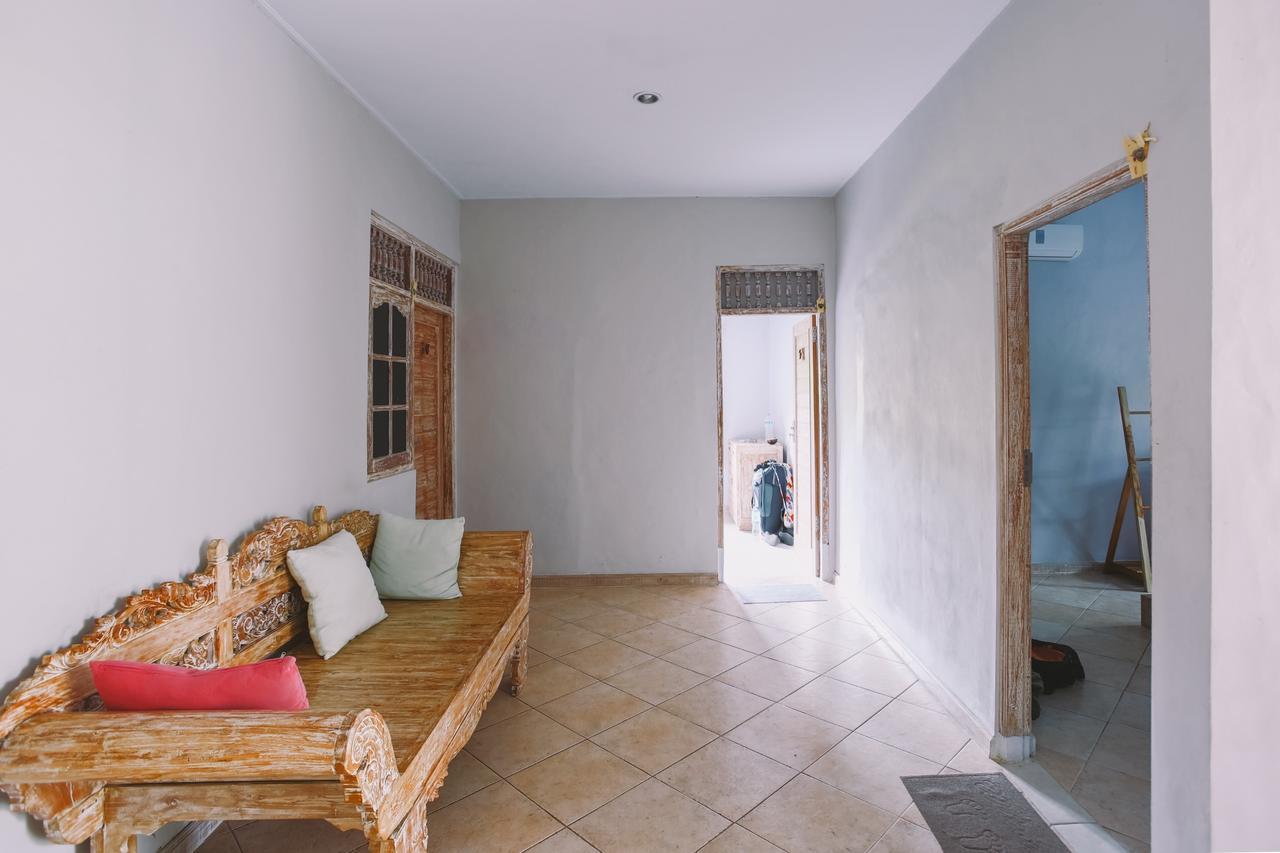Swan House Canggu Hotell Exteriör bild