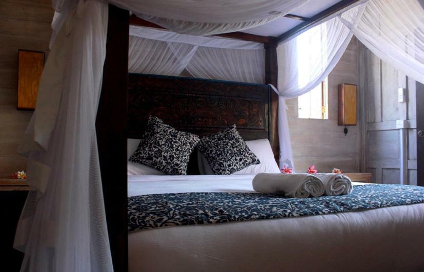 Swan House Canggu Hotell Exteriör bild