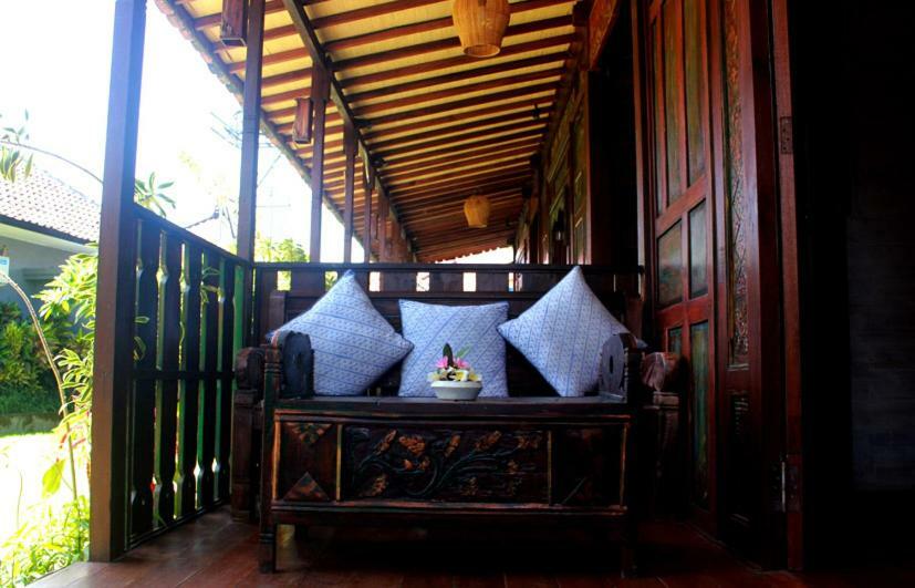 Swan House Canggu Hotell Exteriör bild