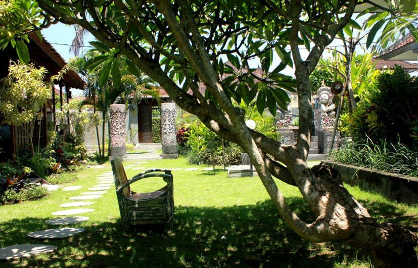 Swan House Canggu Hotell Exteriör bild