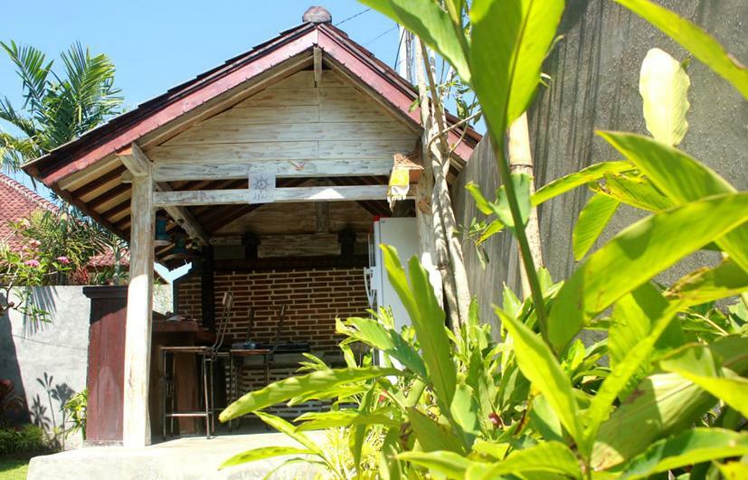 Swan House Canggu Hotell Exteriör bild